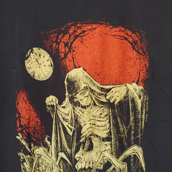 Lootwear Exclusive The Masque Of The Red Death Grafic T-Shirt Black Size Large - Picture 5 of 8